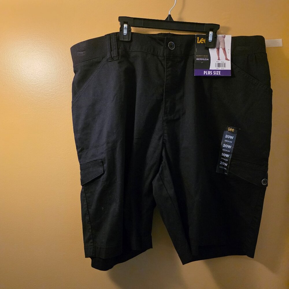 NWT Lee Brand Black Bermuda Shorts
